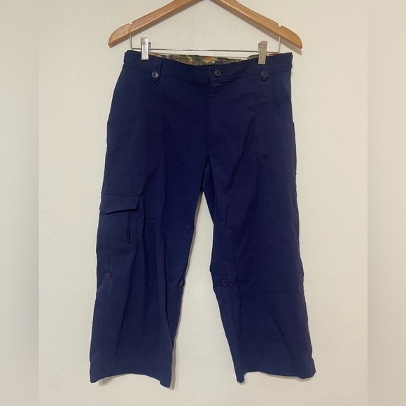 Magellan Outdoors Pants - Magellan women's 10 outdoor convertible roll up capri hiking multipurpose EUC